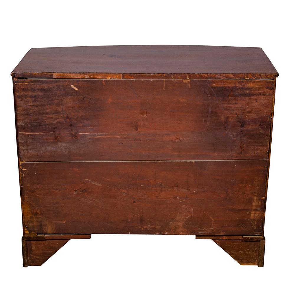 Federal Mahogany Chest of Drawers 5