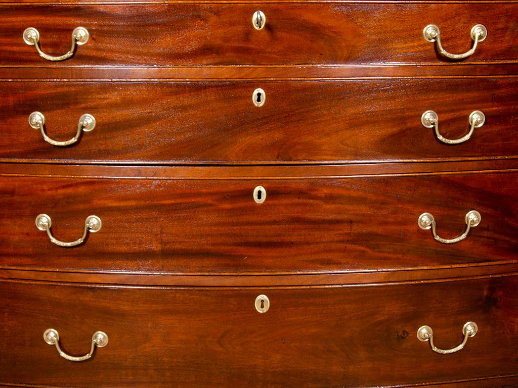 Federal Mahogany Chest of Drawers 1