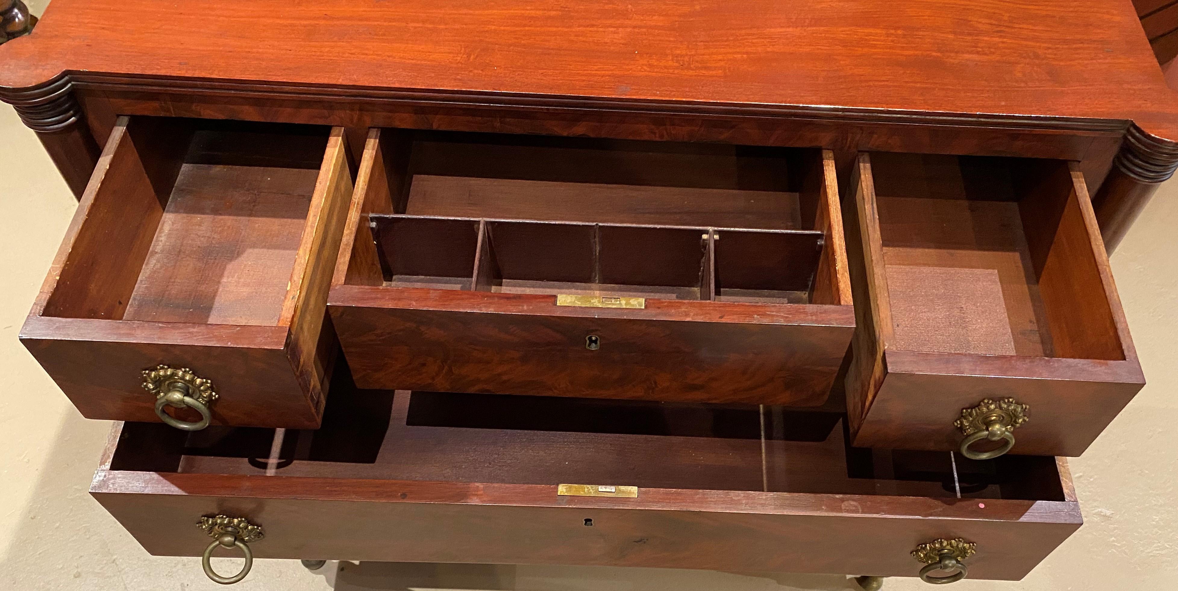 Federal Mahogany Four Drawer Server, circa 1810 In Good Condition For Sale In Milford, NH