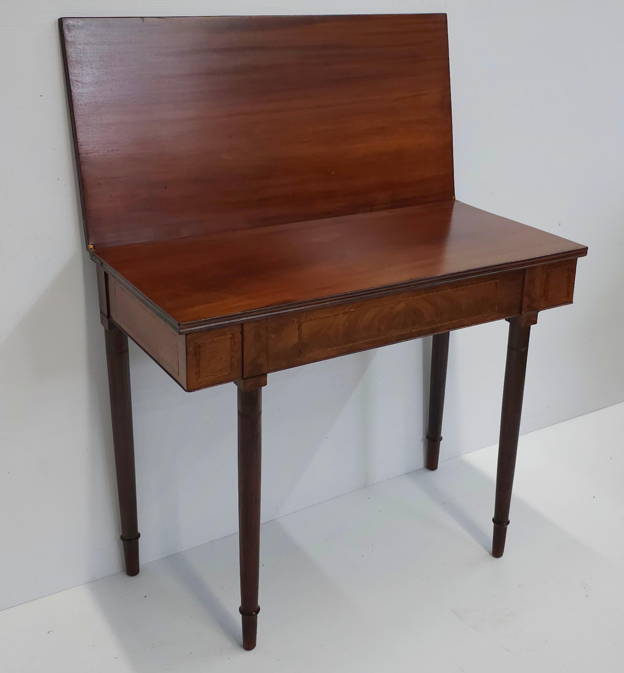 Federal Mahogany Inlaid Fold Top Card Table Console Table For Sale 4