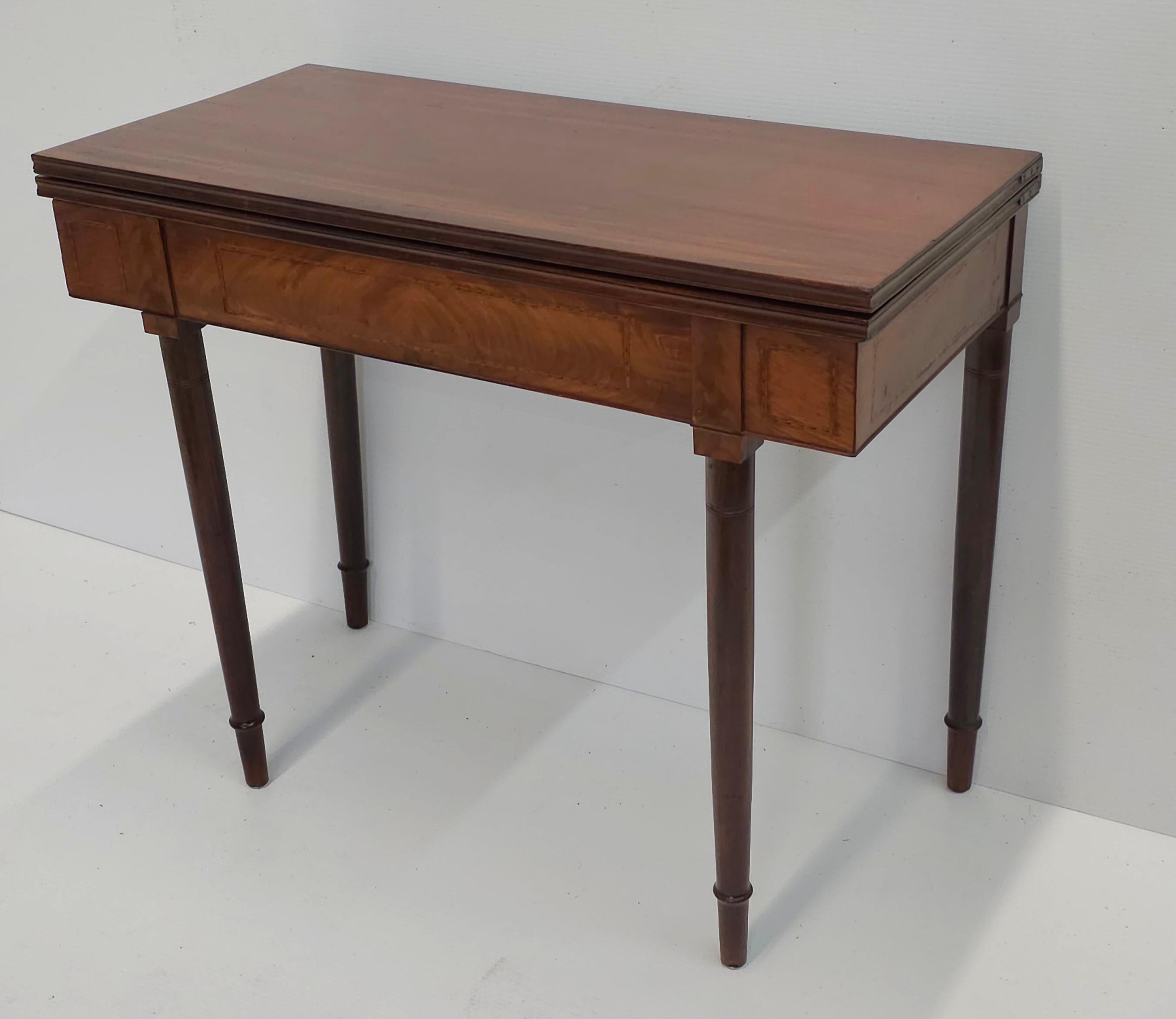 Federal Mahogany Inlaid Fold Top Card Table Console Table For Sale 5