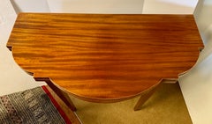 Federal Mahogany Inlay Flip Top Game Table