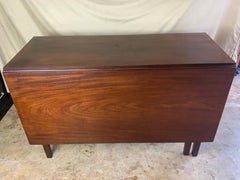 Federal Mahogany Swing Leg Drop Leaf Dining Table