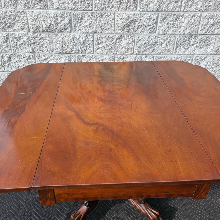 American Federal Period Mahogany Carved Drop Leaf Dining Table For Sale
