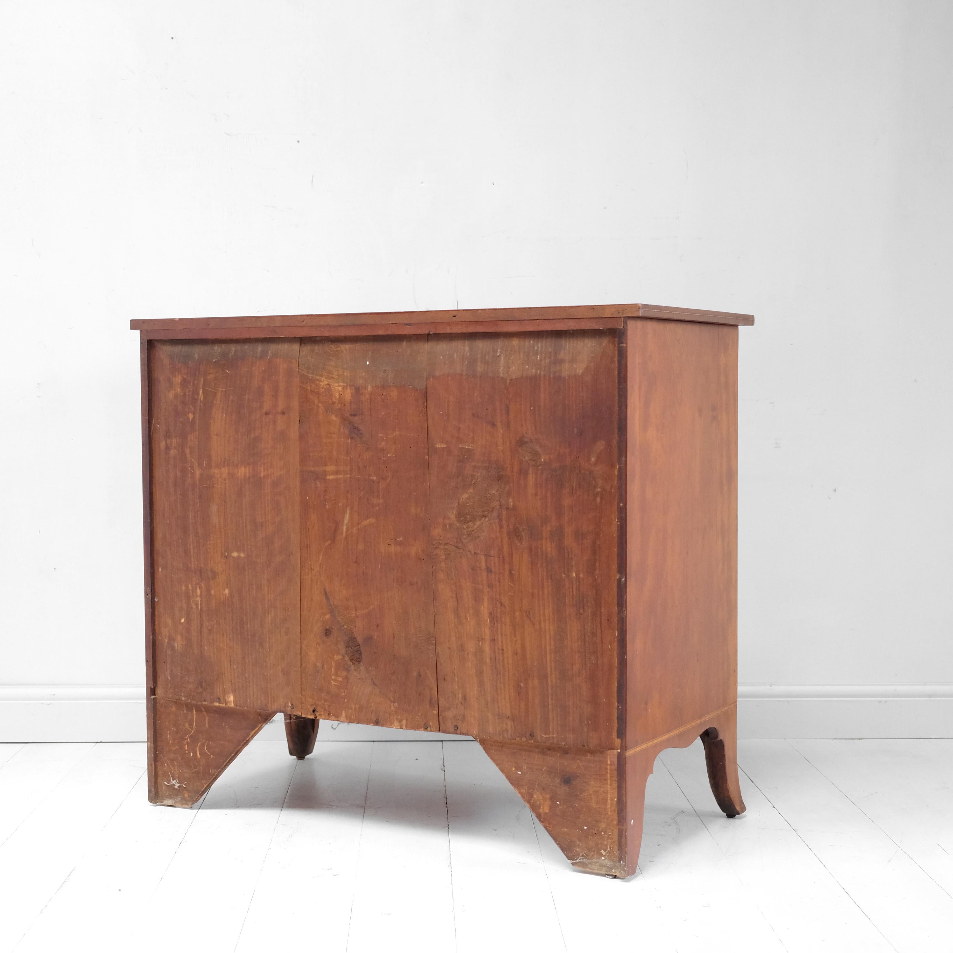 Federal Period Mahogany Chest of Drawers, American with Provenance, 18th Century For Sale 2