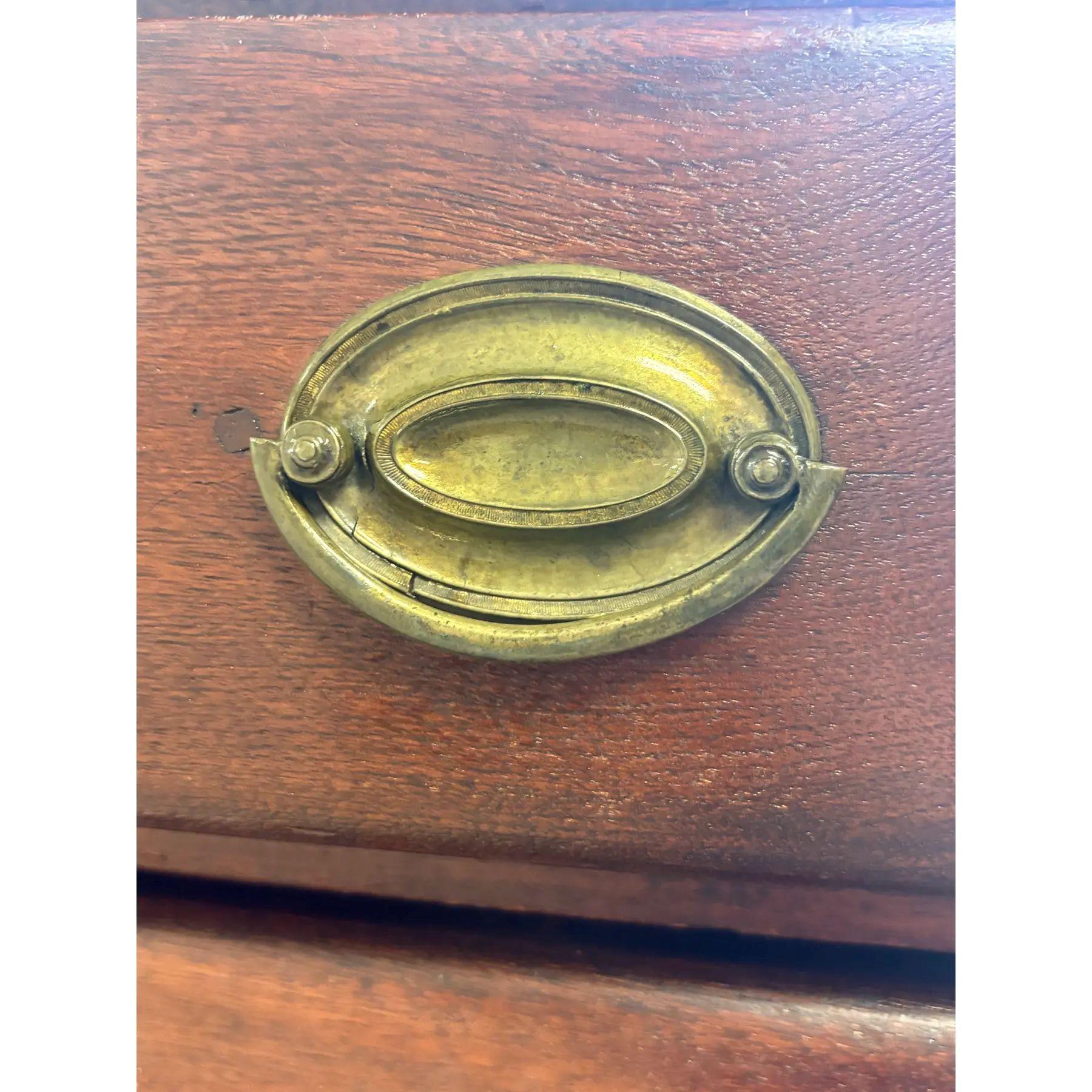 Federal Period Mahogany Chest of Drawers siglo XIX en venta