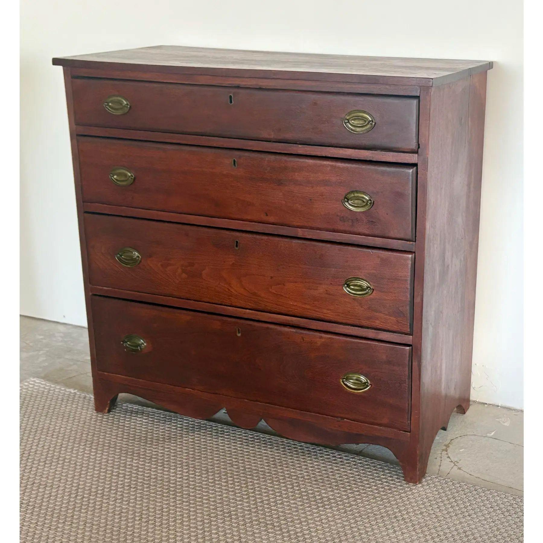 Federal Period Mahogany Chest of Drawers en venta 1