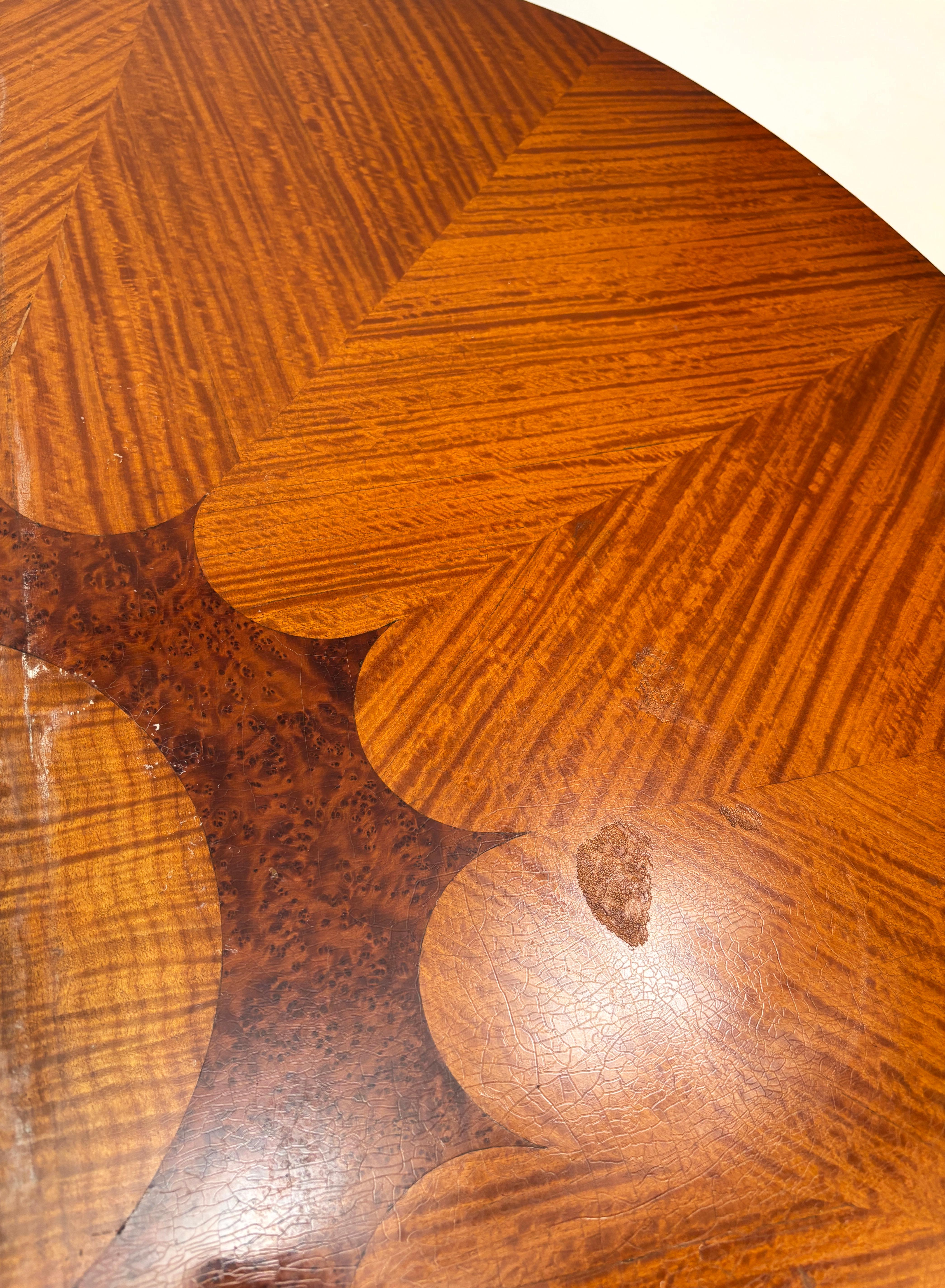 Credenza in stile Feder Revival francese 1915-1930 ca. in vendita 4