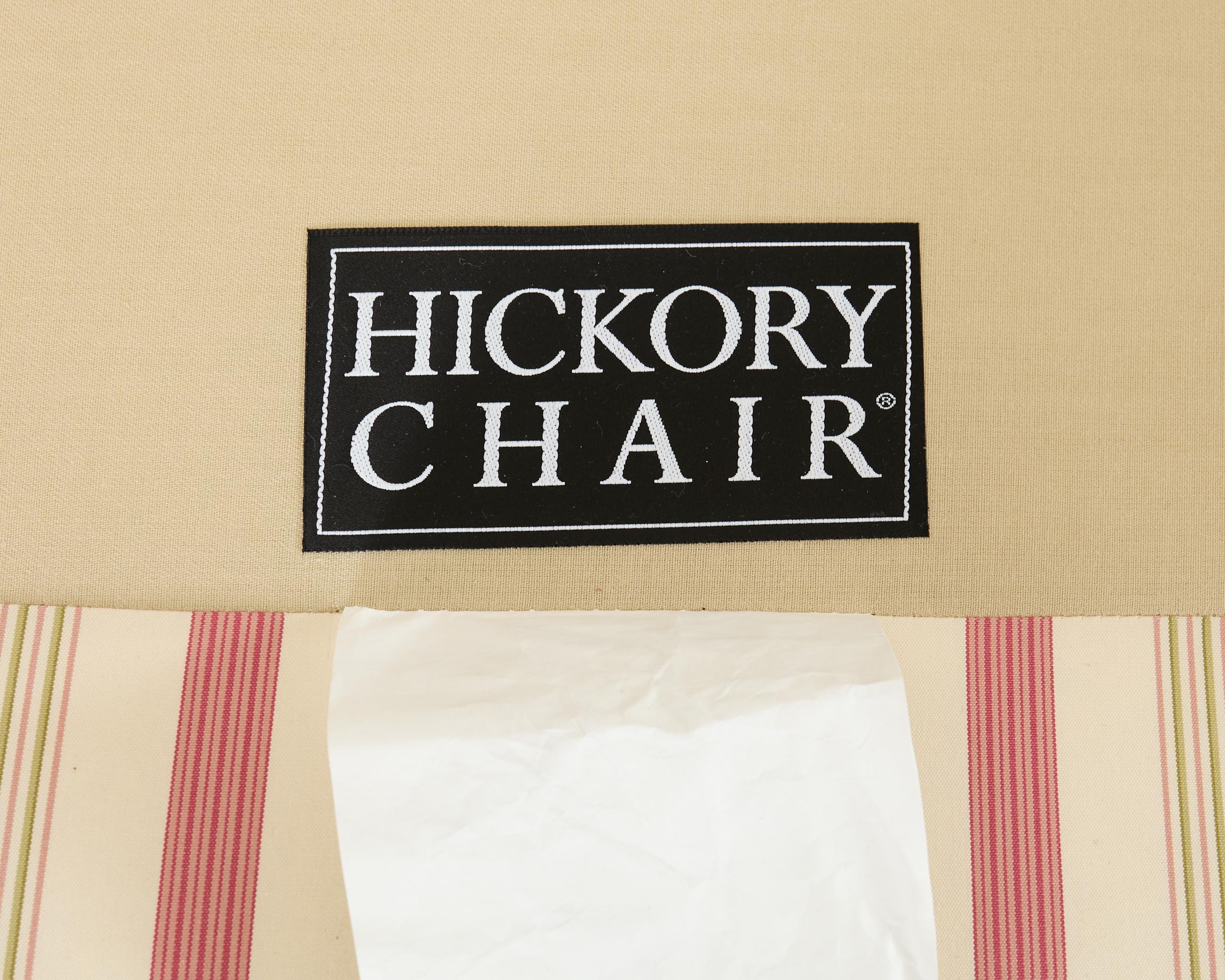 Federal Sheraton Style Mahagoni Sofa Settee von Hickory Chair im Angebot 9