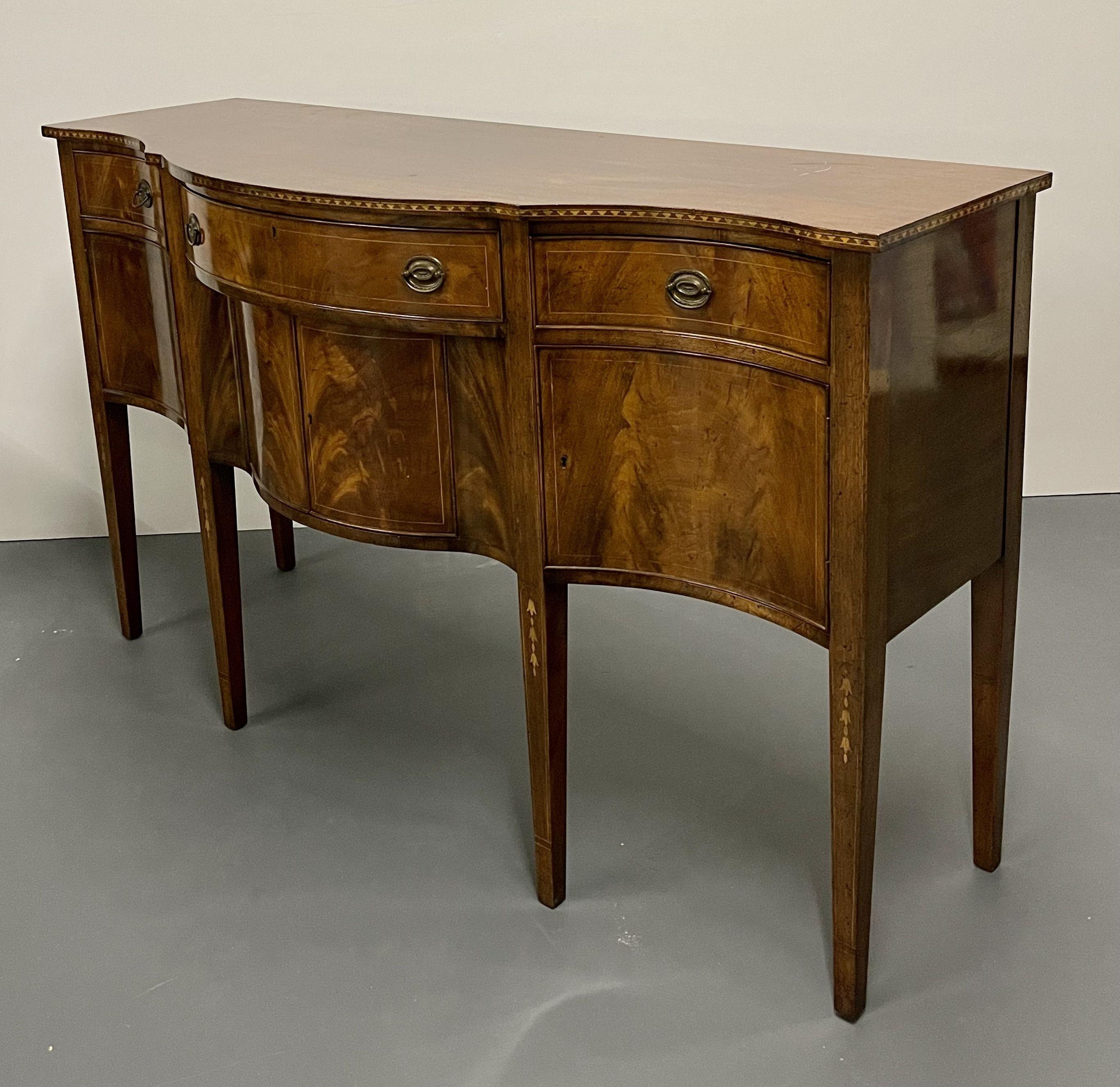 Federal Sideboard, Credenza, Solid Flame Mahogany, Inlaid, Georgian Style In Good Condition In Stamford, CT