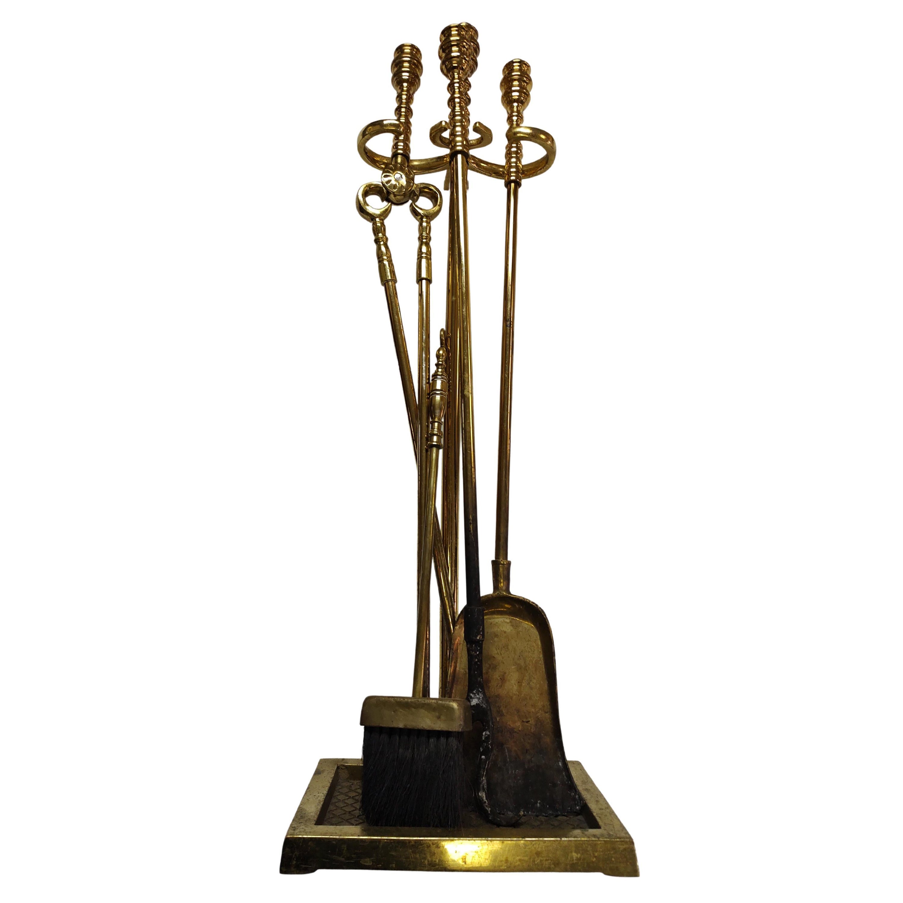 American Federal Style Brass C1955 Heavy Duty Fireplace Tools 4 Pieces with Holder For Sale