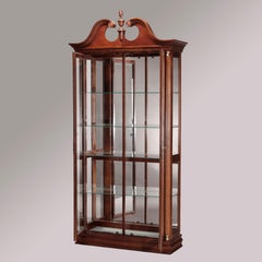 Federal Style Carved Mahogany Mirrored Display Cabinet by Pulaski, 20th C