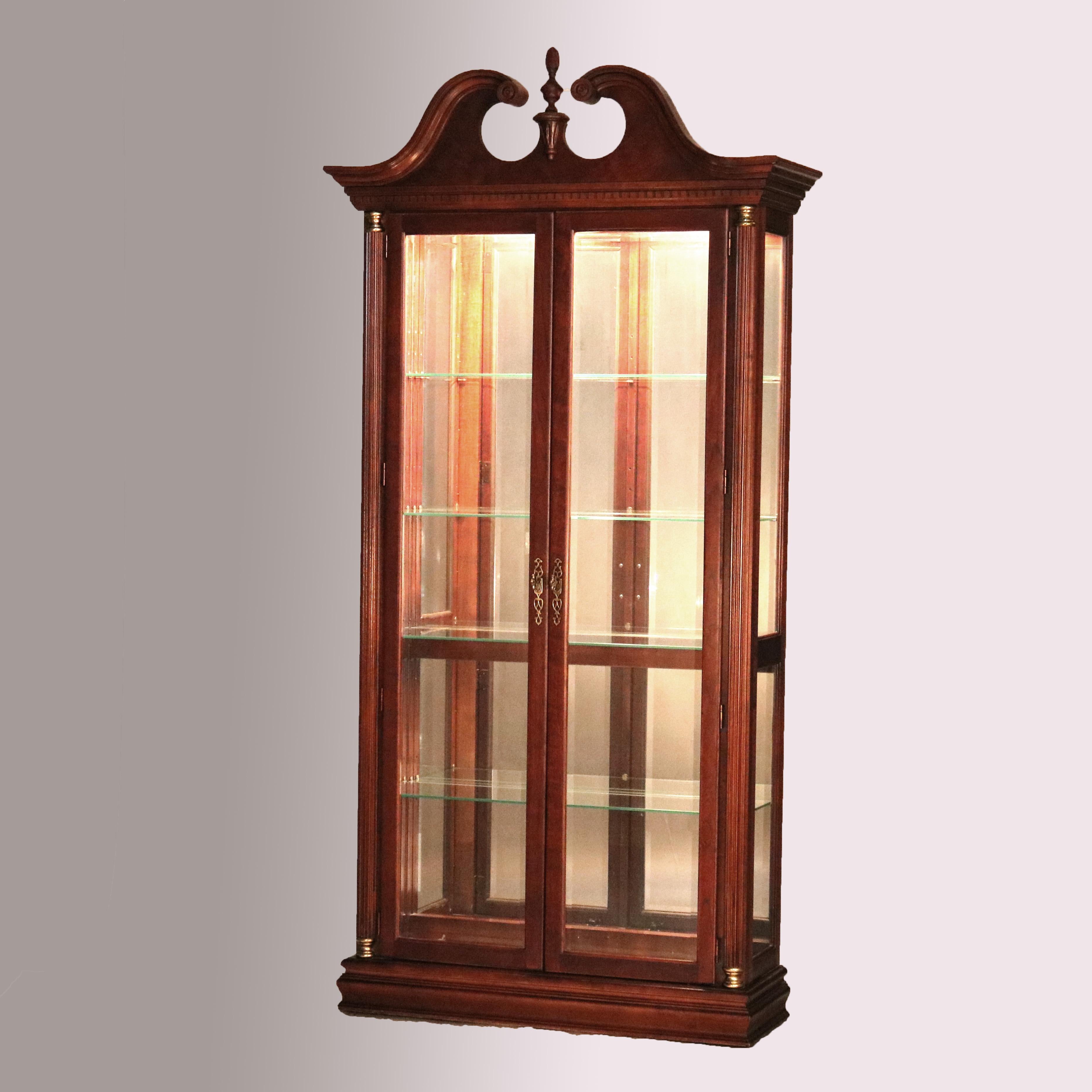 Federal Style Carved Mahogany Mirrored Display Cabinet by Pulaski, 20th C In Good Condition In Big Flats, NY