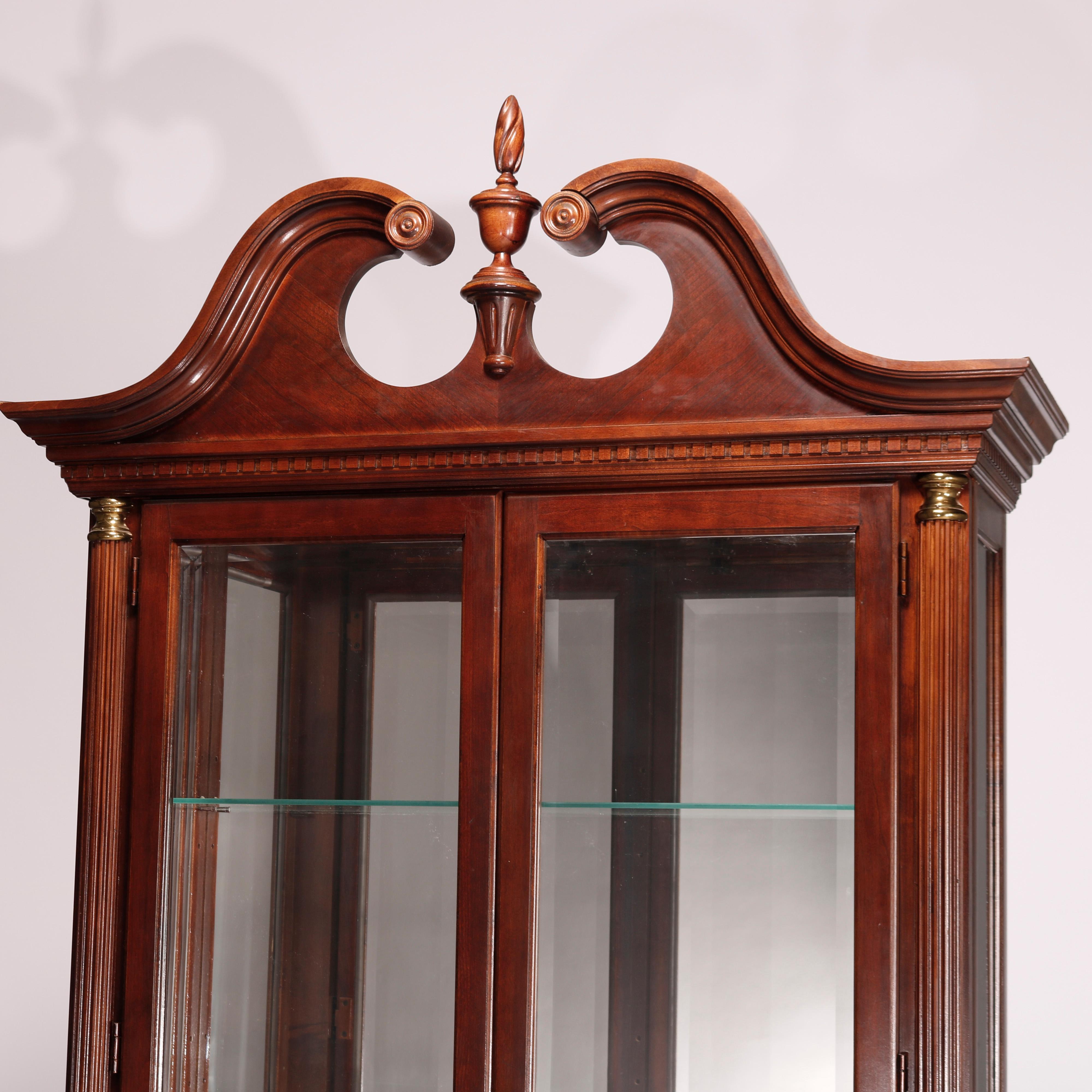 Federal Style Carved Mahogany Mirrored Display Cabinet by Pulaski, 20th C For Sale 1