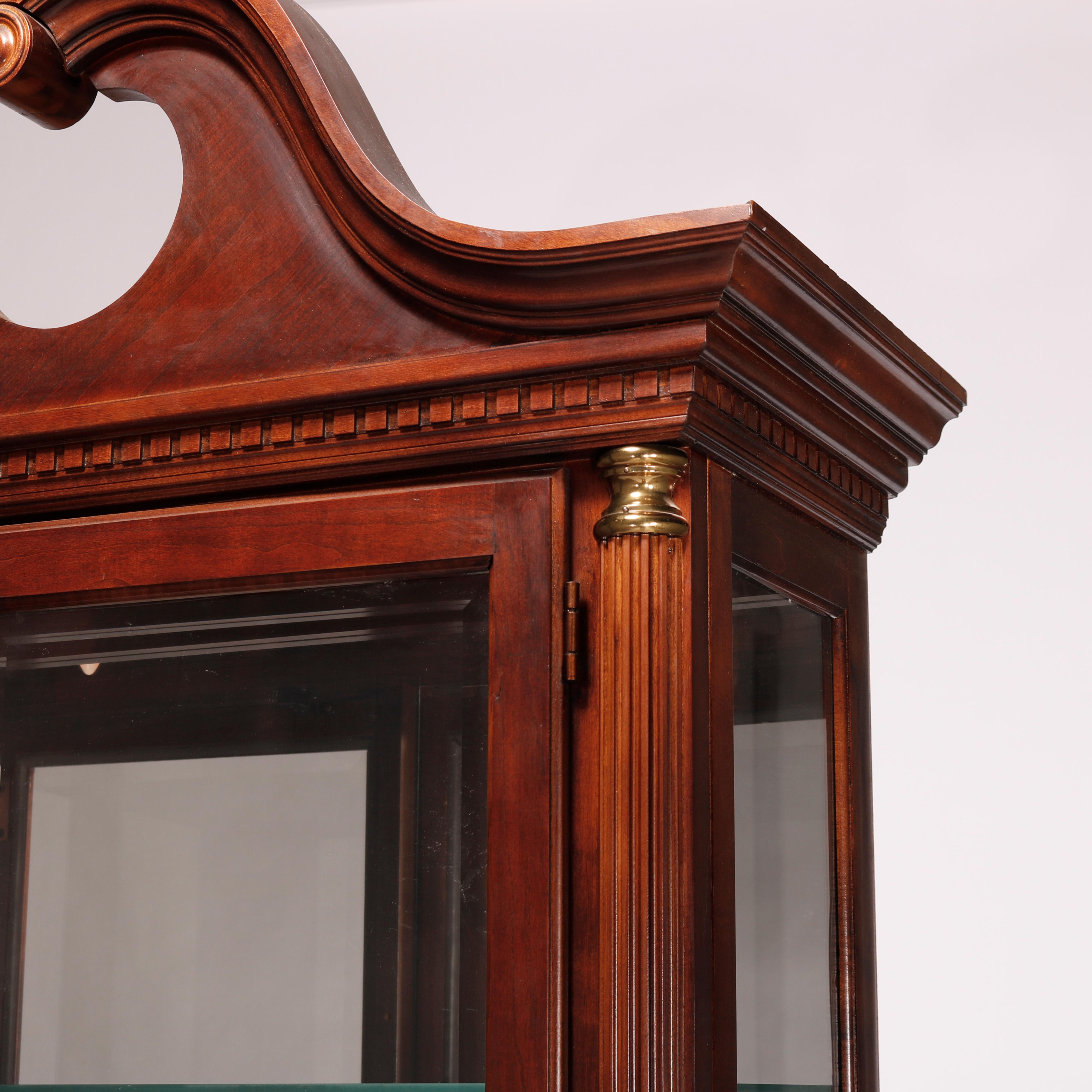 Federal Style Carved Mahogany Mirrored Display Cabinet by Pulaski, 20th C For Sale 3