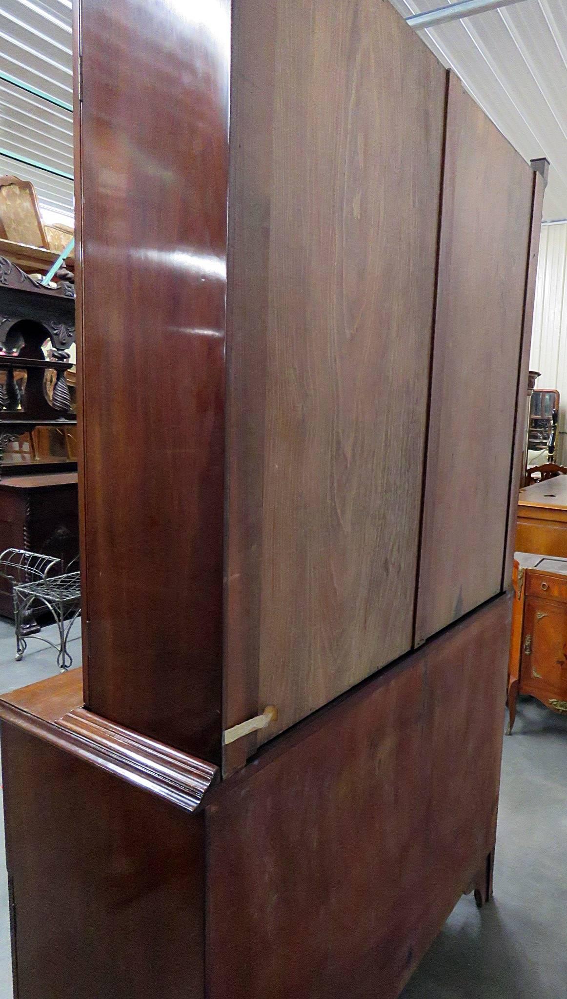 Mid-20th Century Federal Style China Cabinet