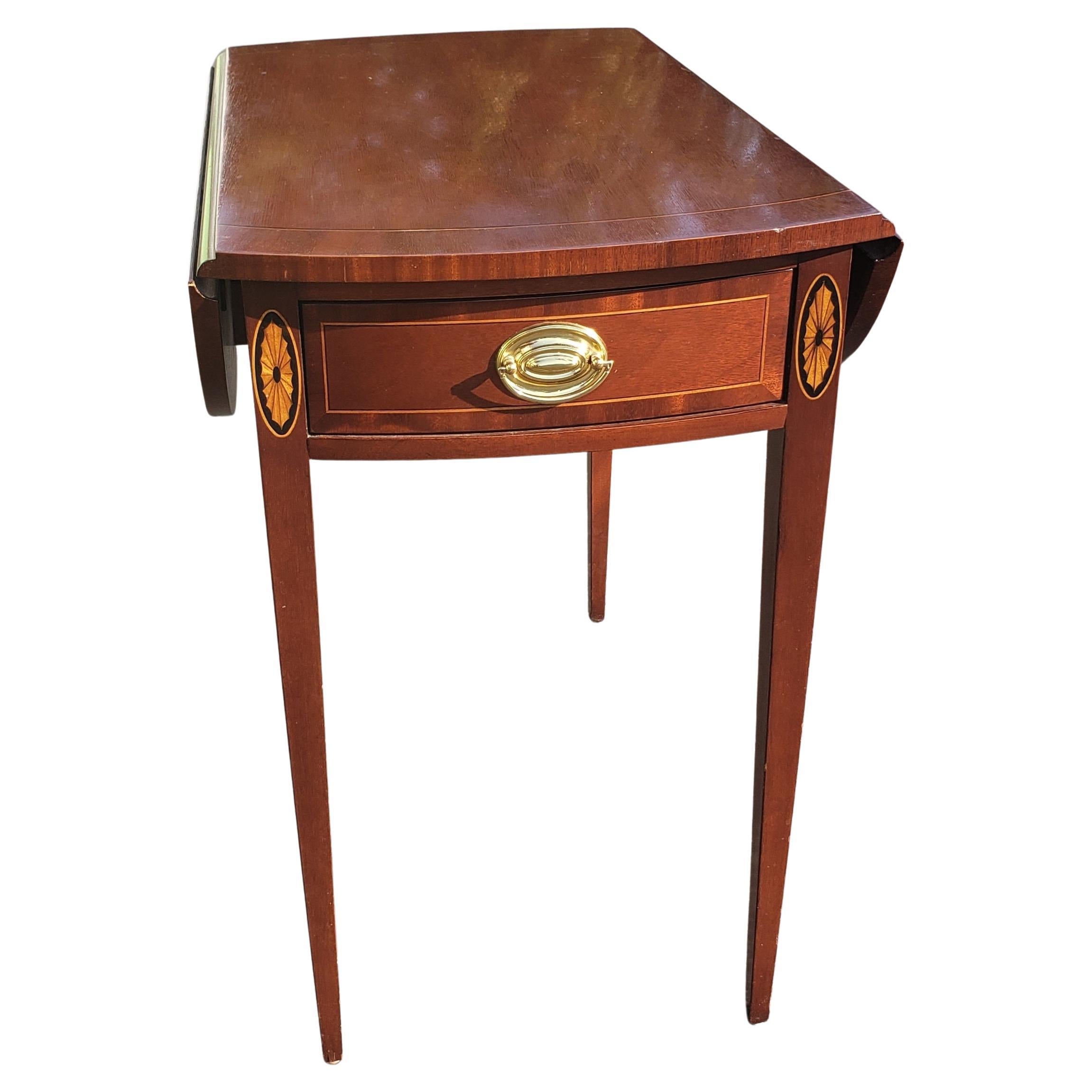 Federal Style Councill Craftmen Mahogany Inlaid Drop Leaf Pembroke Side Table For Sale