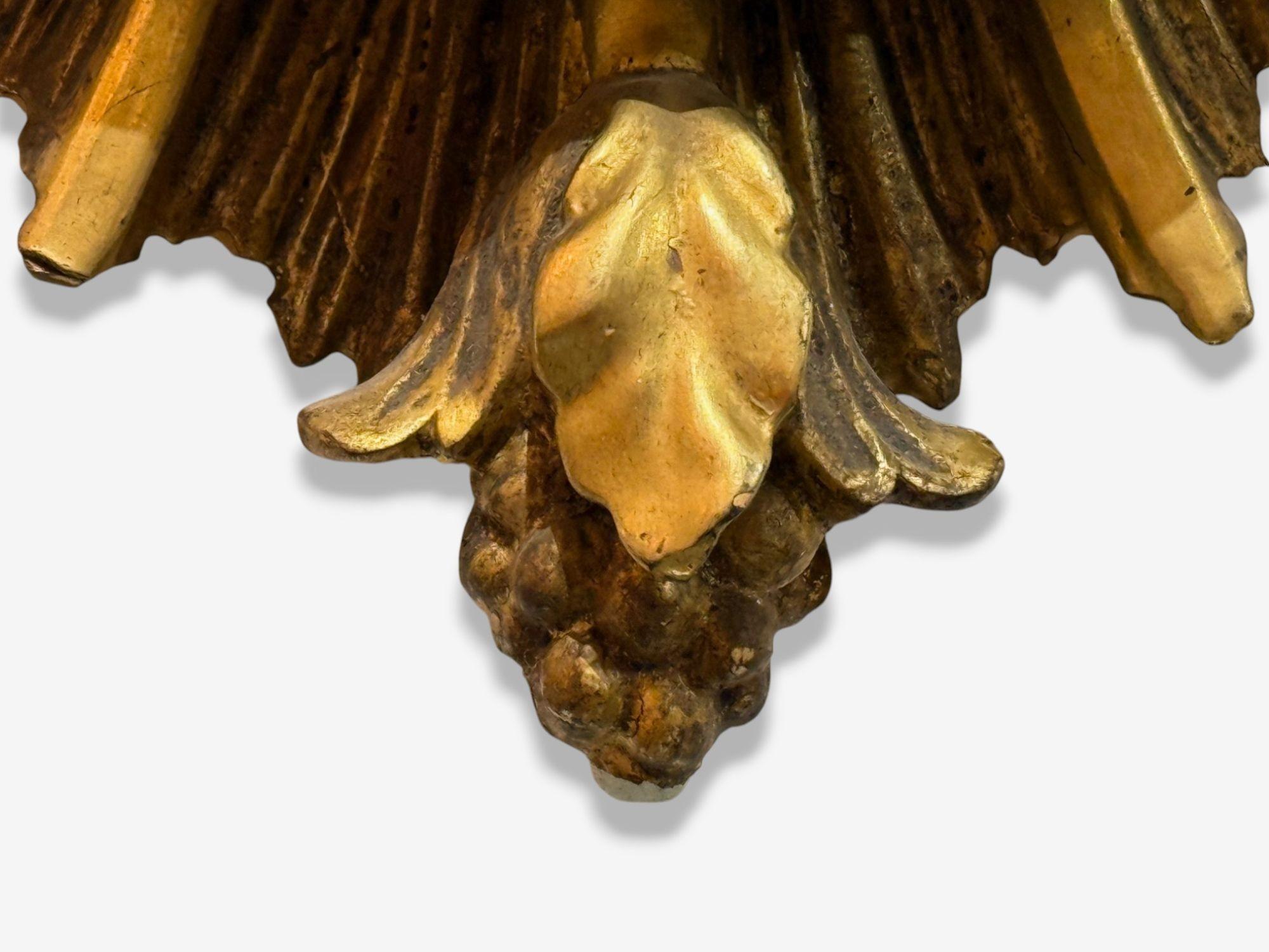Stile Feder, Giltwood, Specchio convesso, Specchi da parete Regency, USA, XIX secolo. in vendita 5