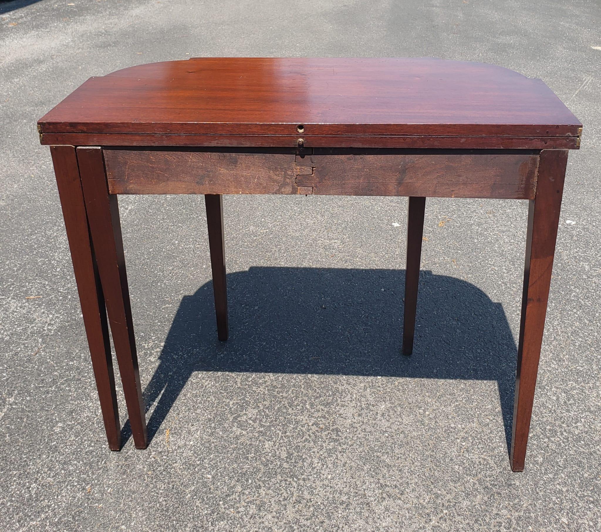 Federal Style Inlaid Mahogany Fold-Top Console Table, Circa 1920s In Good Condition For Sale In Germantown, MD