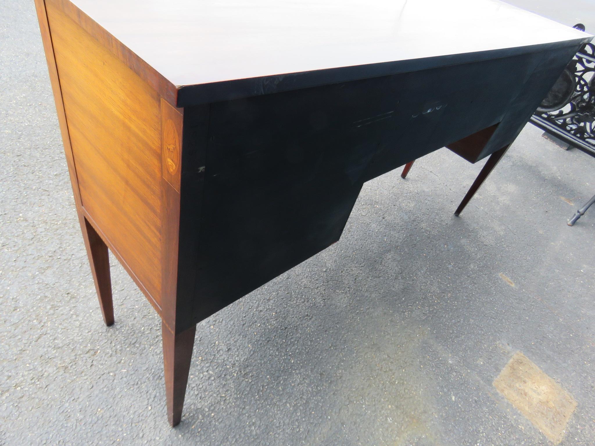 Federal Style Inlaid Sideboard 4