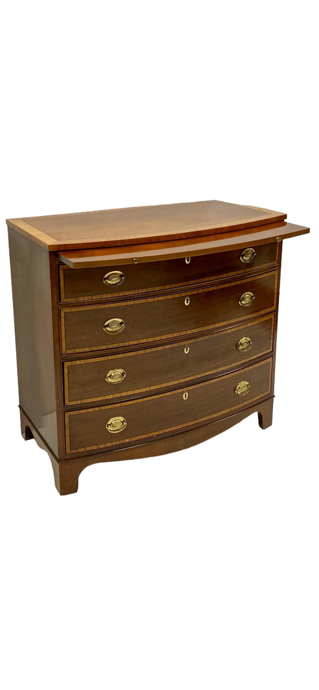 Federal Style Mahogany Banded W/ Satinwood Chests By Baker Furniture - Pair In Good Condition In Kennesaw, GA