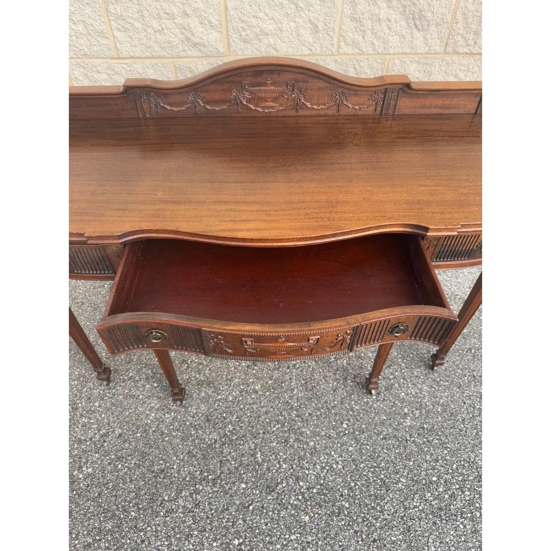 Federal-Style Mahogany Bow-Front Sideboard With Carved Backsplash and Brass Hard For Sale 2