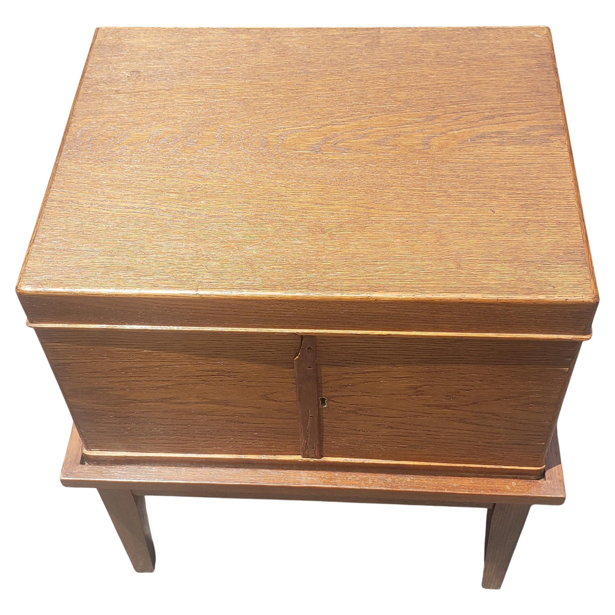 Edwardian Federal Style Oak Silver Chest on Stand, circa 1920s For Sale