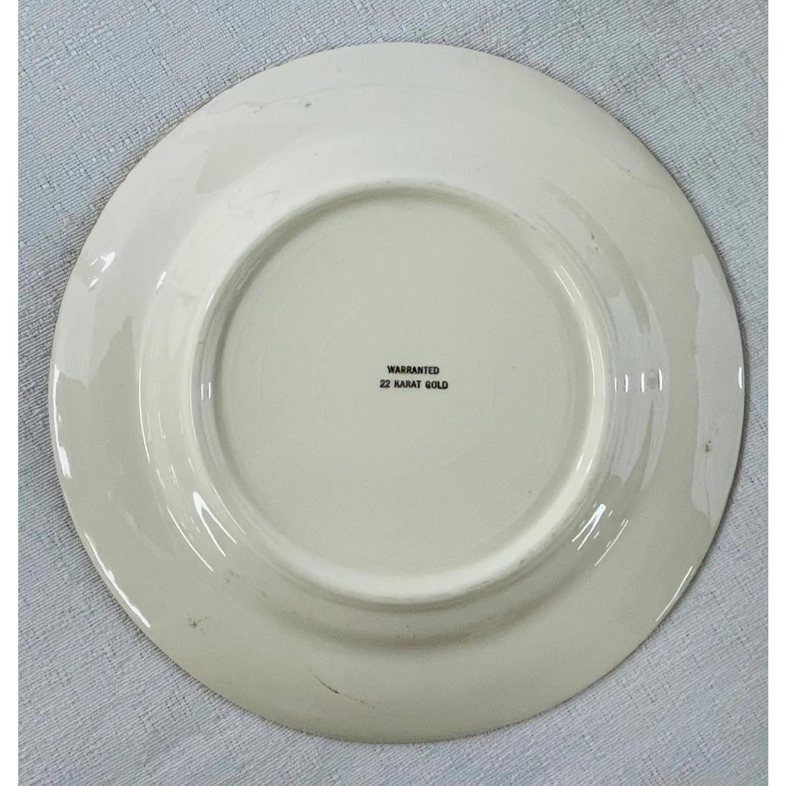 Federal Style Sabin Crest -O- Gold Warranted 22K Gold Dinner Plate, Set of 6 For Sale 3