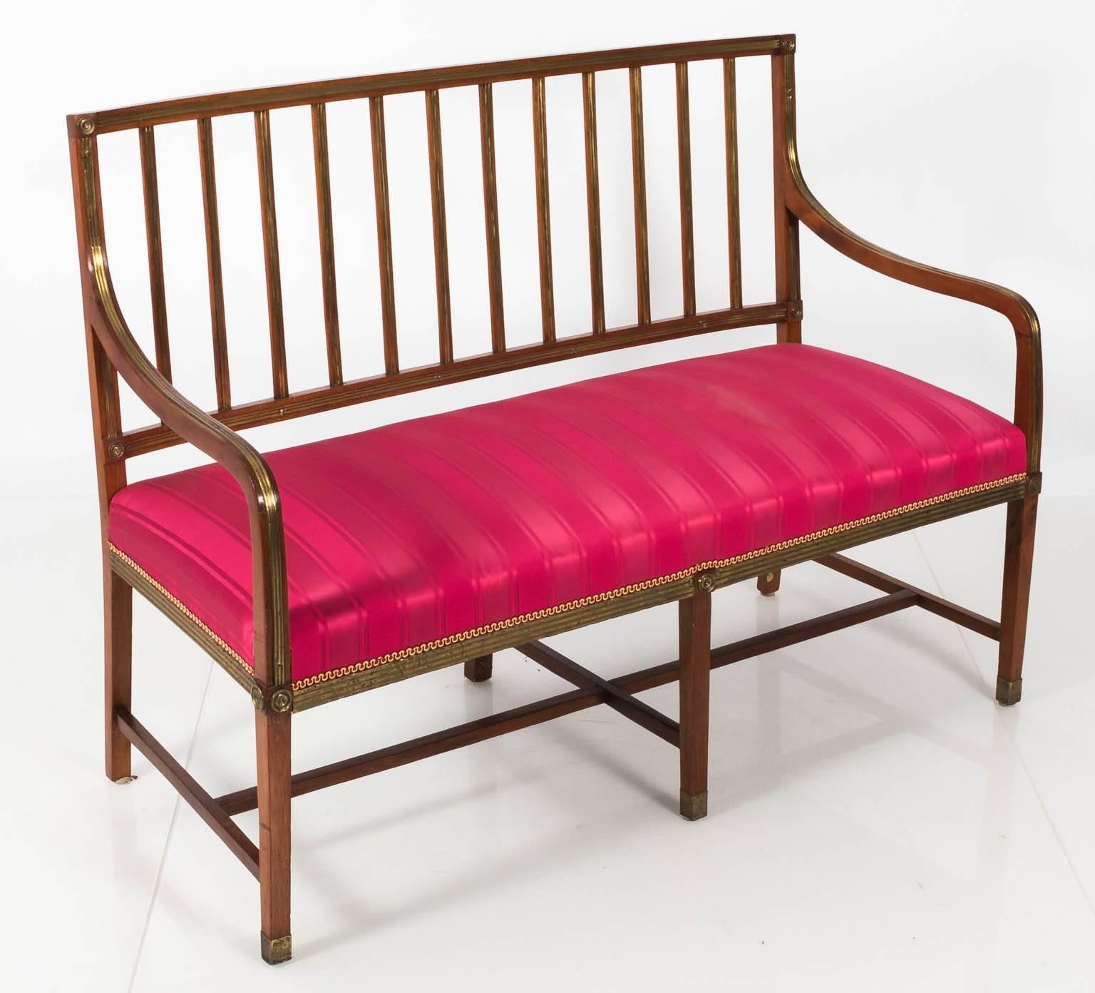 Federal Style Settee 9
