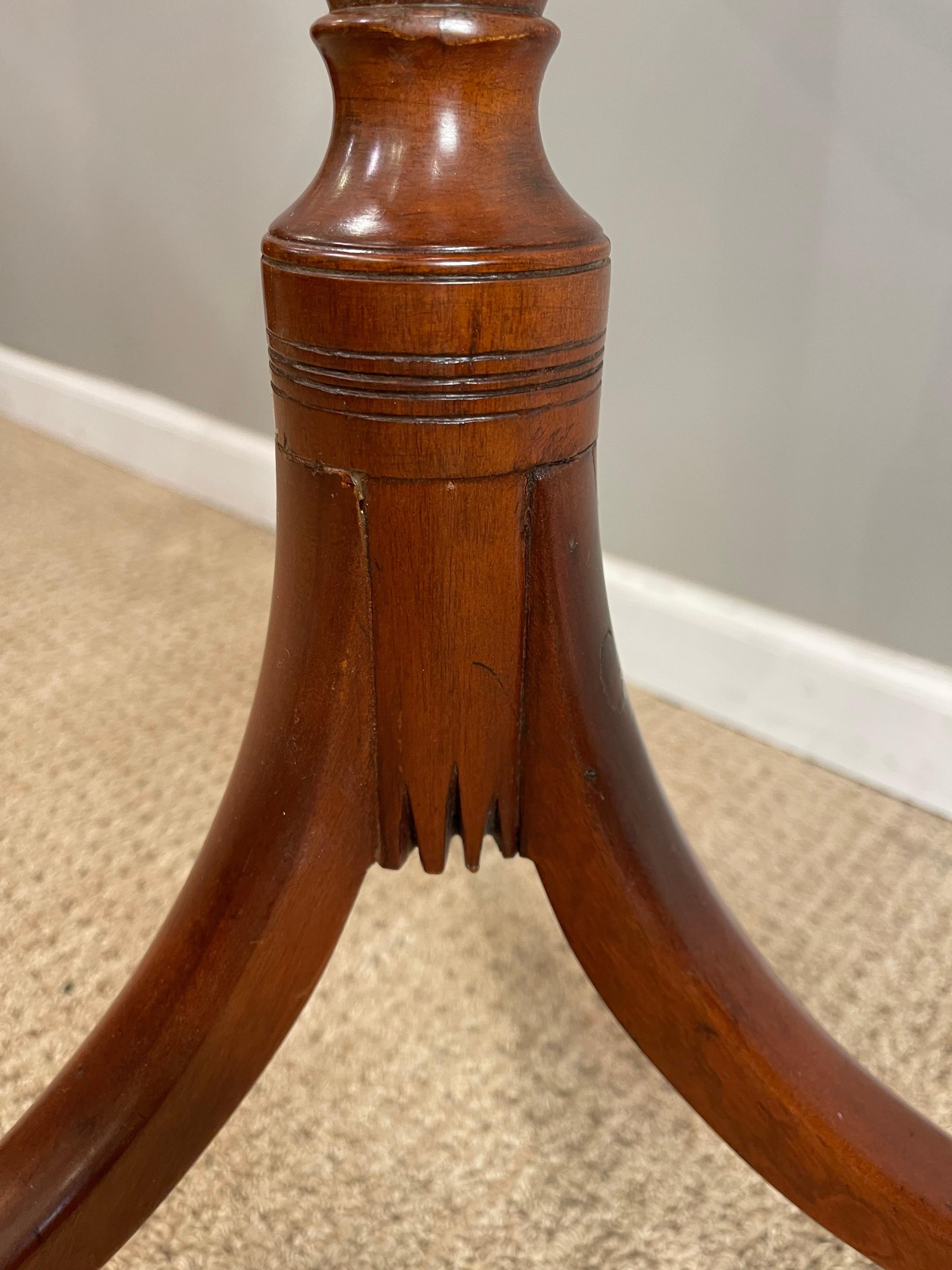 Federal Tiger Maple Tripod Table, American, Early 19th Century For Sale 7