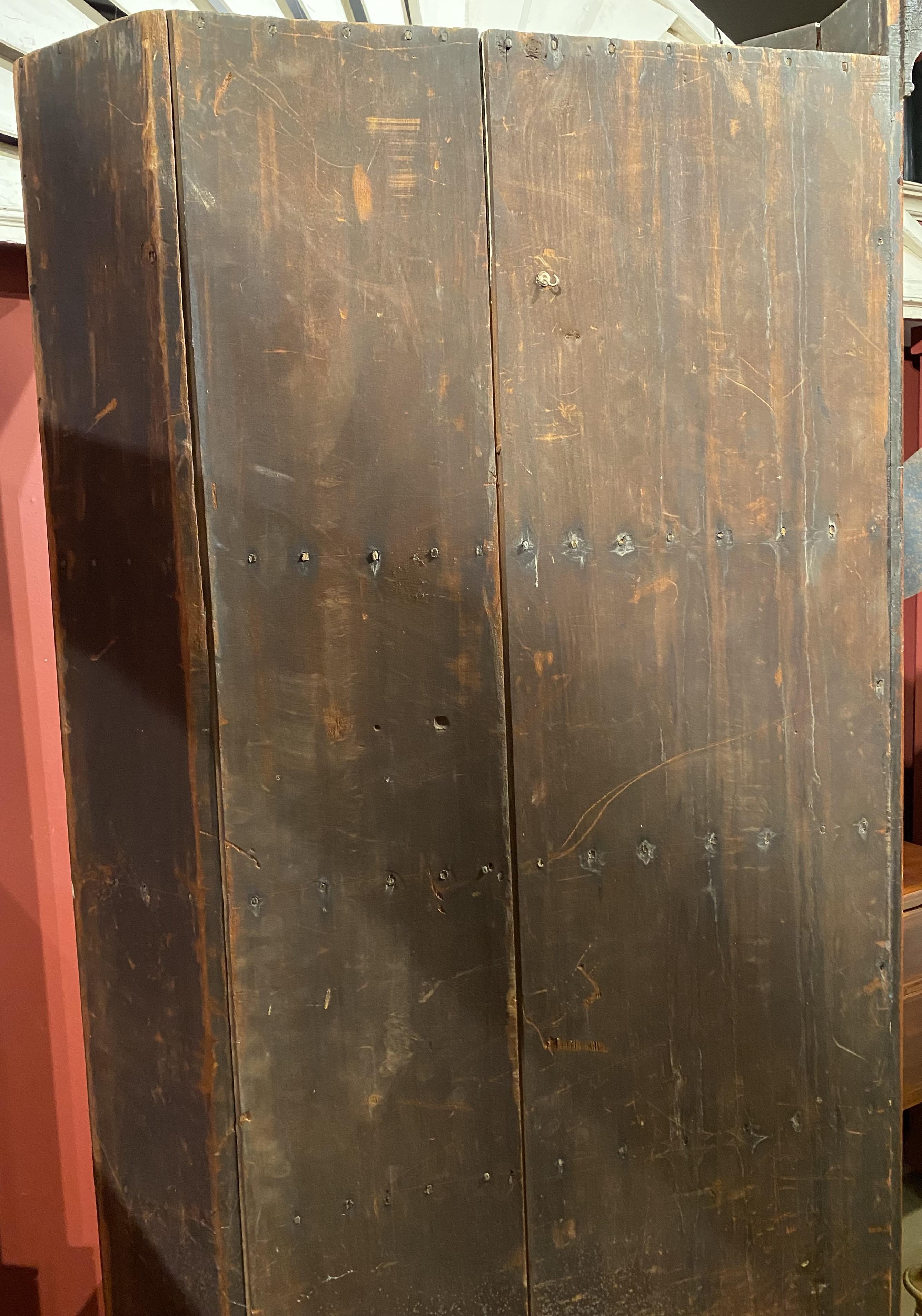 Federal Two Part Cherry Corner Cupboard circa 1820 For Sale 3
