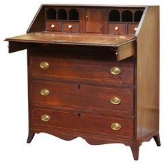 Southern Federal Walnut Slant Front Desk, Piedmont Region Virginia 1800-1820