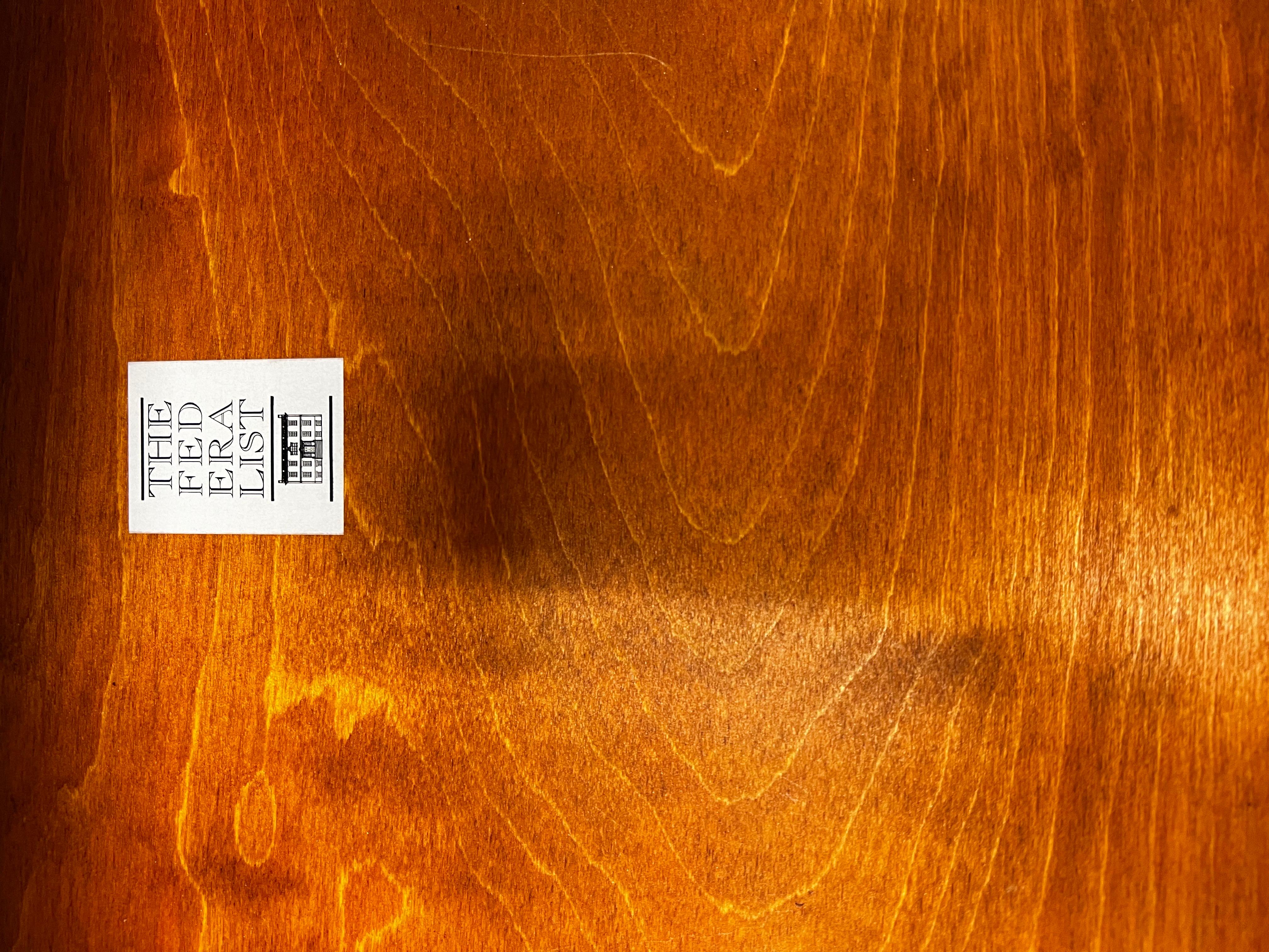 Federalist Furniture Grand Mahogany Double Serpentine Dresser Chest of Drawers In Good Condition In West Hartford, CT