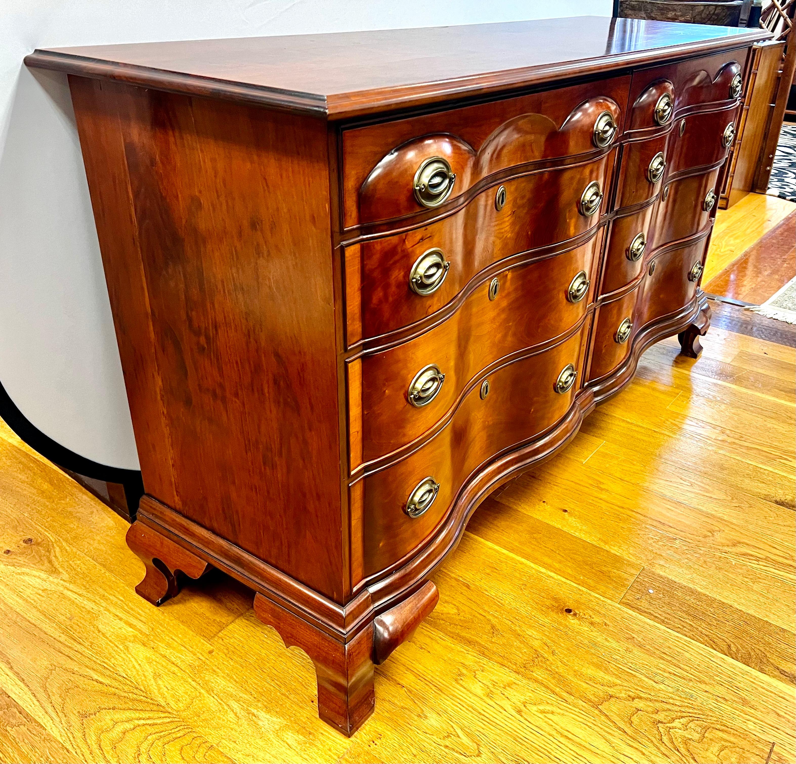 Federalist Furniture Grand Mahogany Double Serpentine Dresser Chest of Drawers 3