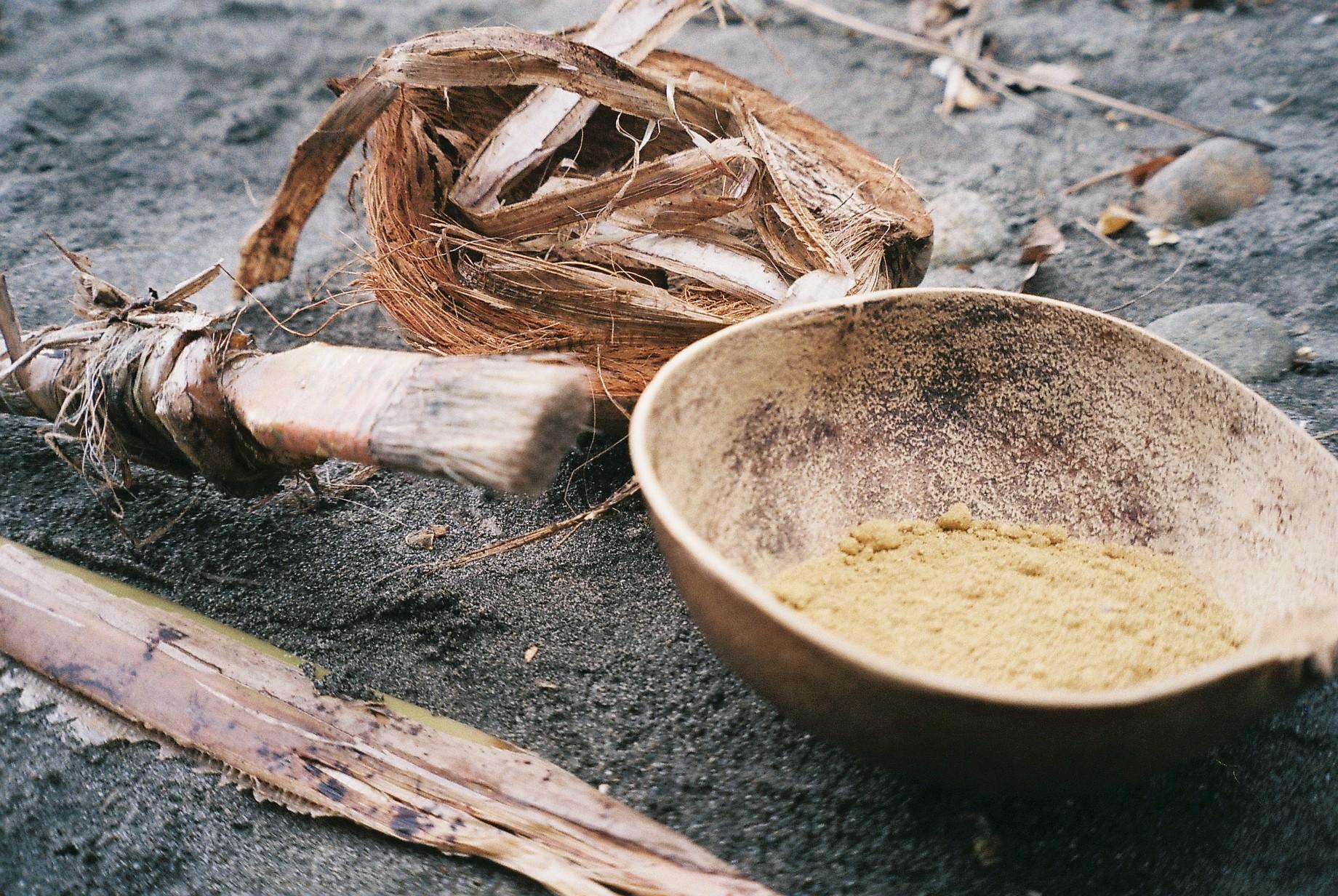 Gedämpfte Waldlandschaft Weiche abstrakte Landschaft Erdtöne von Federica Furbelli im Angebot 6