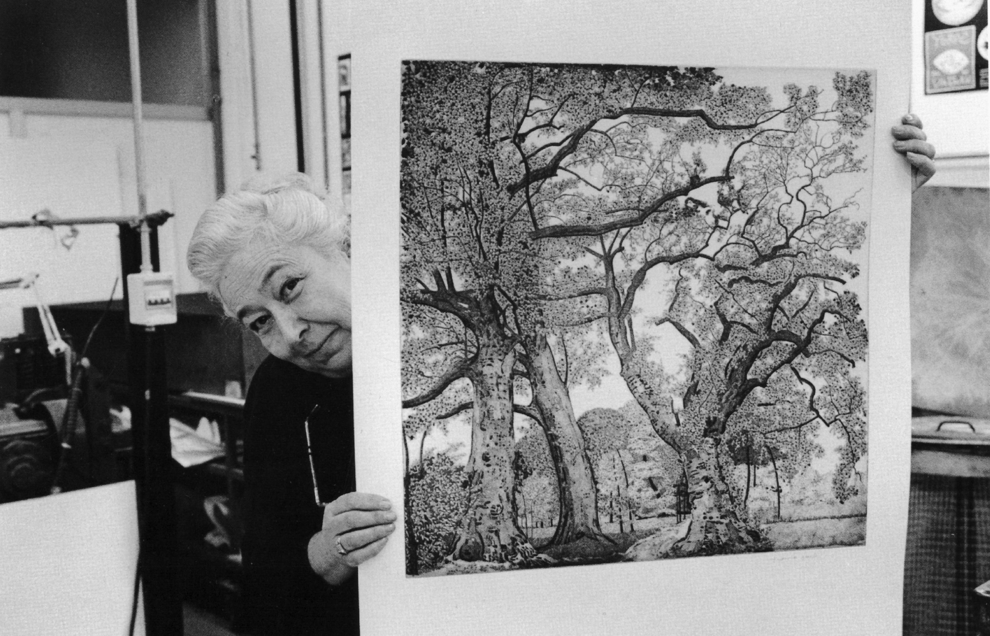 Grabado realizado por la Dama del Árbol Federica Galli - Blanco y negro en venta 7