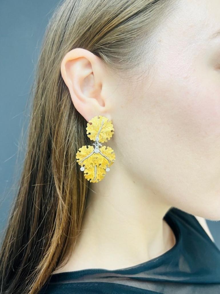 Round Cut Federico Buccellati Leaf Design Gold Diamond Earrings Estate Jewelry