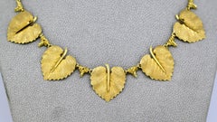Federico Buccellati, Vintage Italian 18 Karat Gold Linea Leaf Ladies Necklace