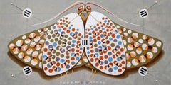 Chromischer Schmetterling – weiß, Gemälde, Öl auf Papier
