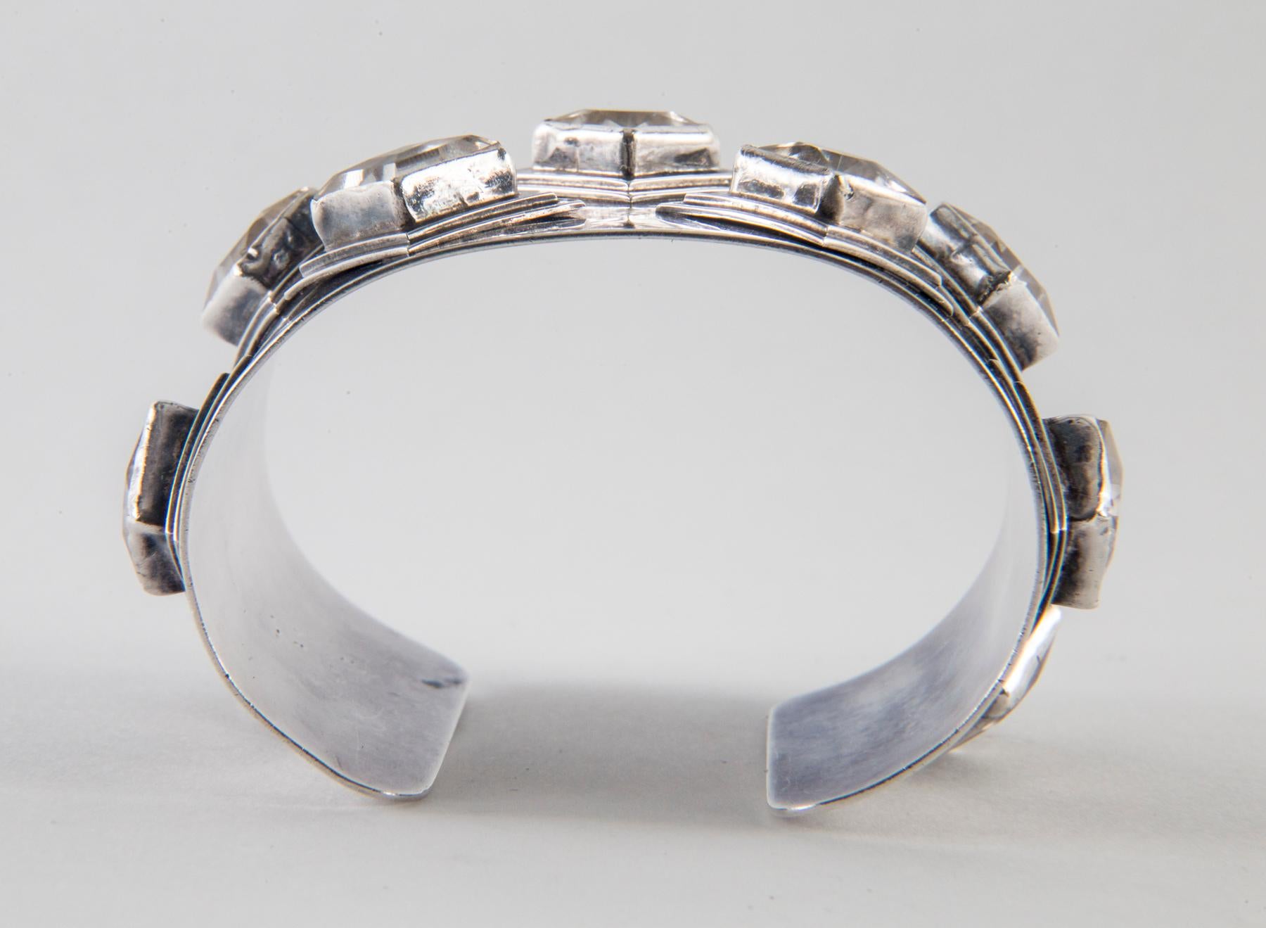 Taille grossière Federico Jimenez Bracelet manchette en argent sterling et quartz en vente