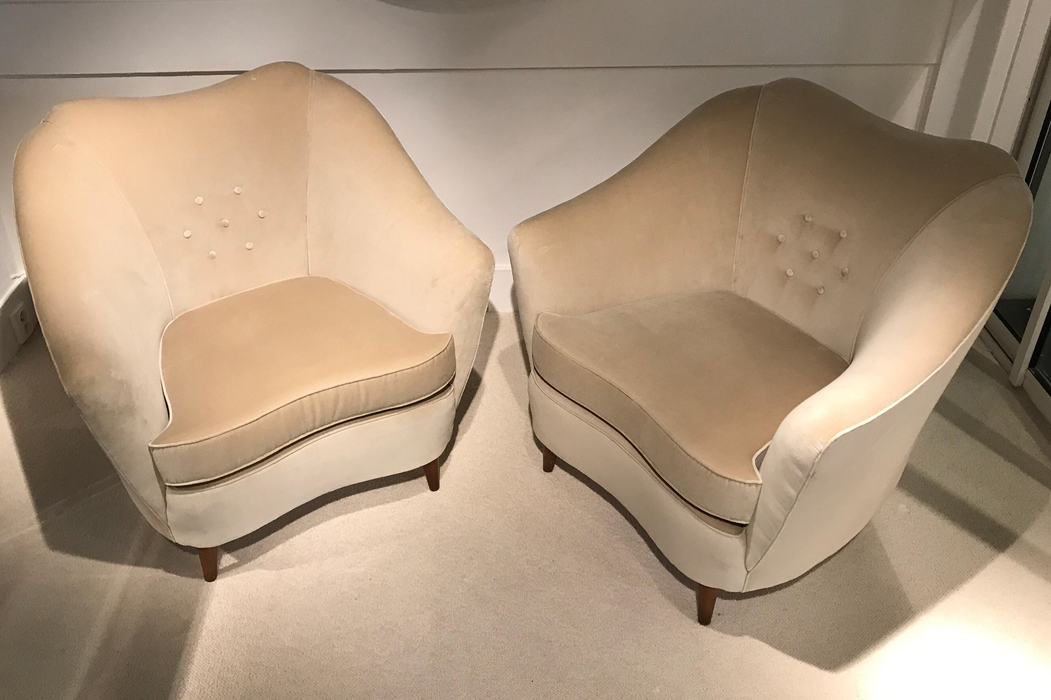 Mid-20th Century Federico Munari Armchairs