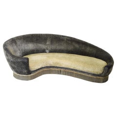 Federico Munari curved sofà 1950s.