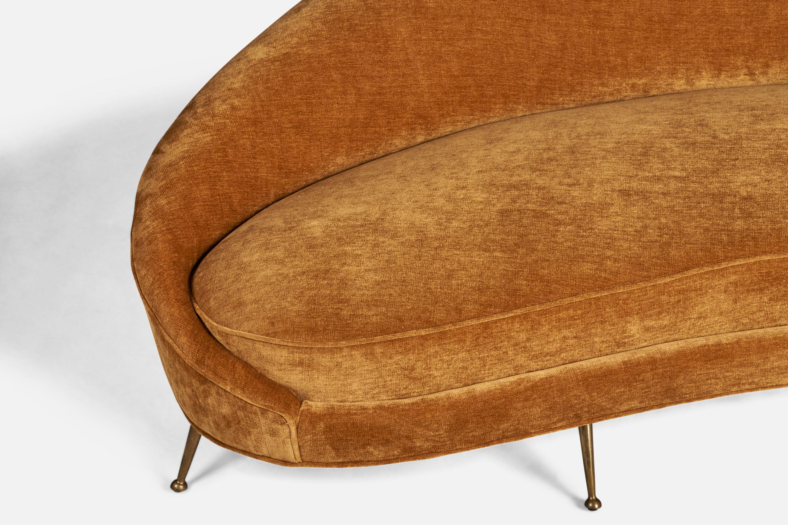 Mid-20th Century Federico Munari, Curved Sofa, Brass, Fabric, Italy, 1950s For Sale