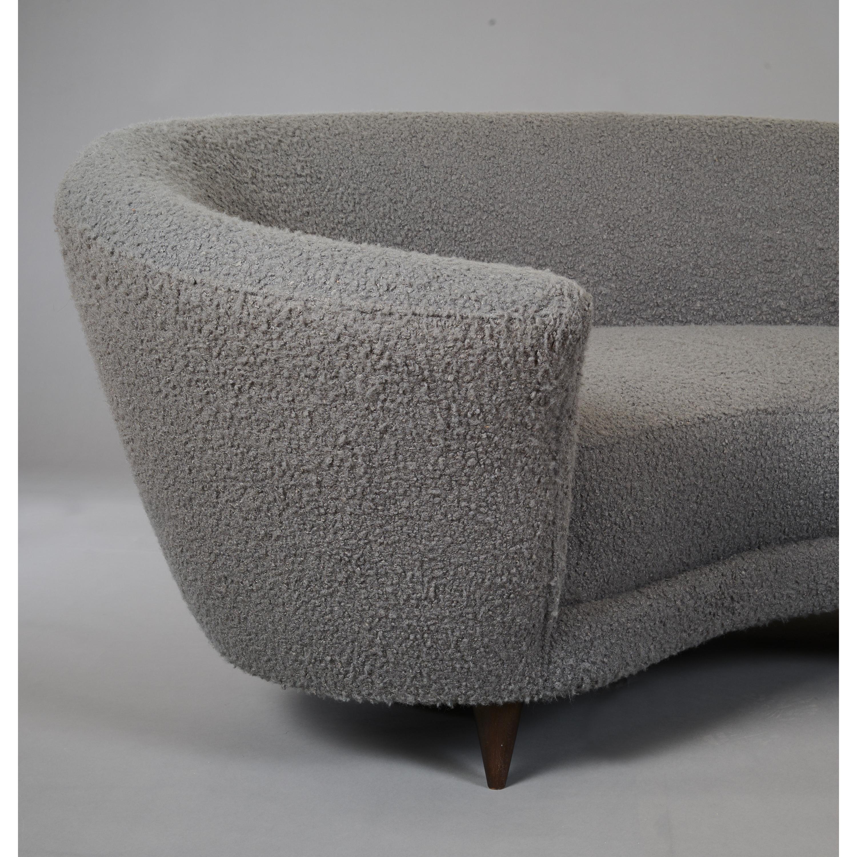 Federico Munari Large Curved Sofa in Dove Grey Boucle, Italy 1960's 10