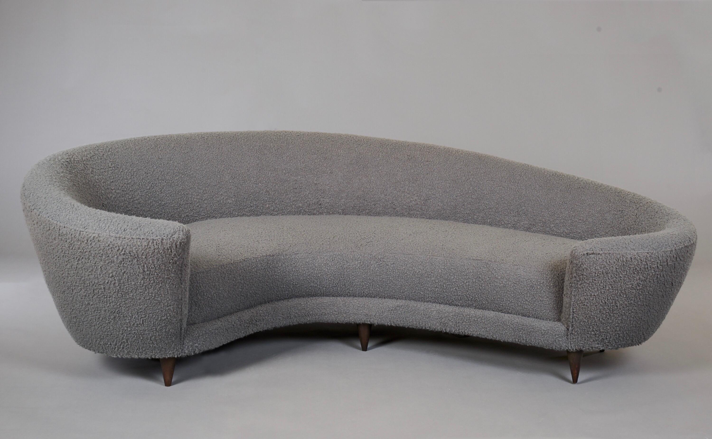 Federico Munari Large Curved Sofa in Dove Grey Boucle, Italy 1960's 12