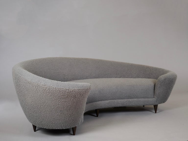 Italian Federico Munari Large Curved Sofa in Dove Grey Boucle, Italy 1960's For Sale