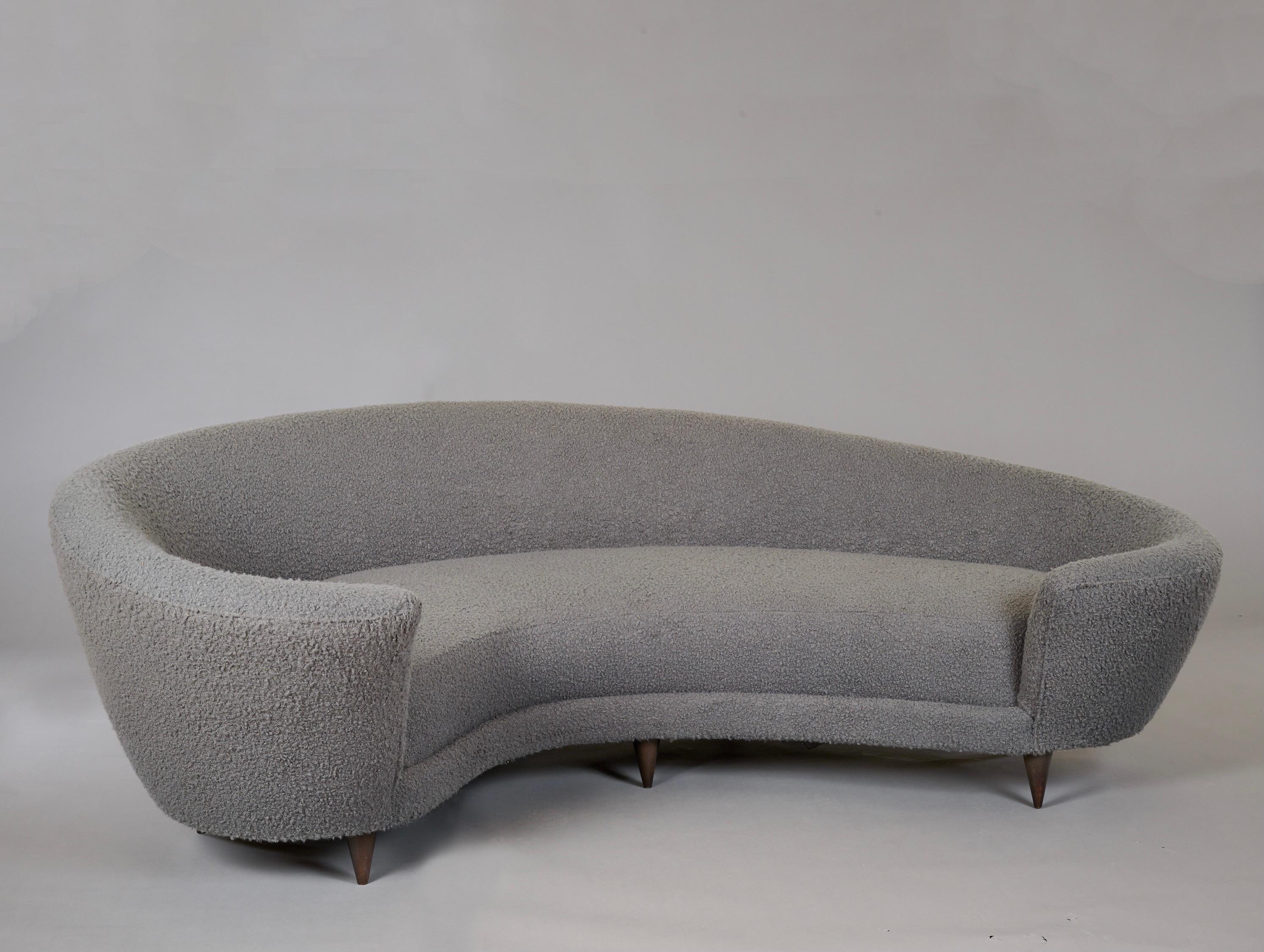 Mid-20th Century Federico Munari Large Curved Sofa in Dove Grey Boucle, Italy 1960's