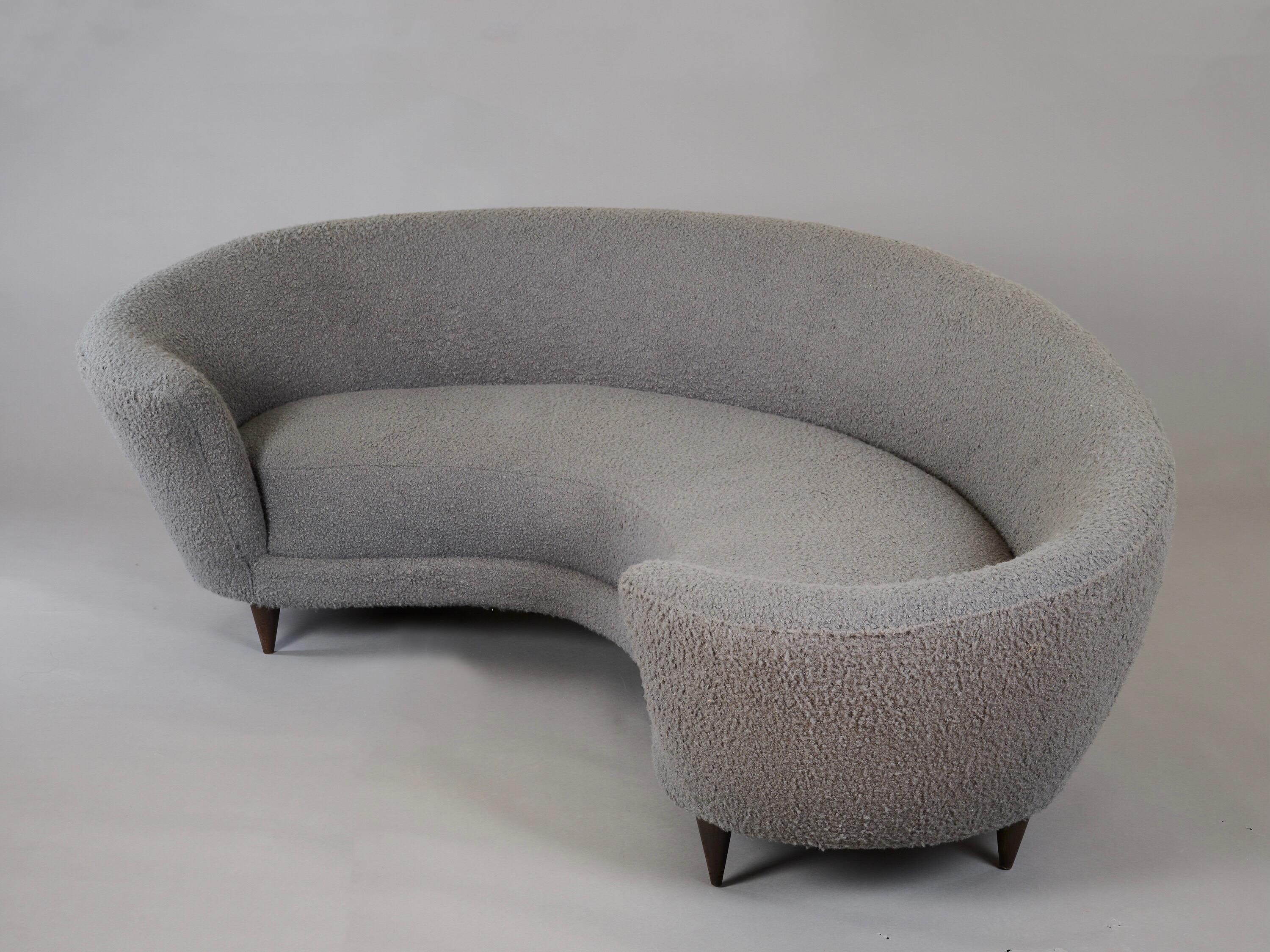 Federico Munari Large Curved Sofa in Dove Grey Boucle, Italy 1960's 1
