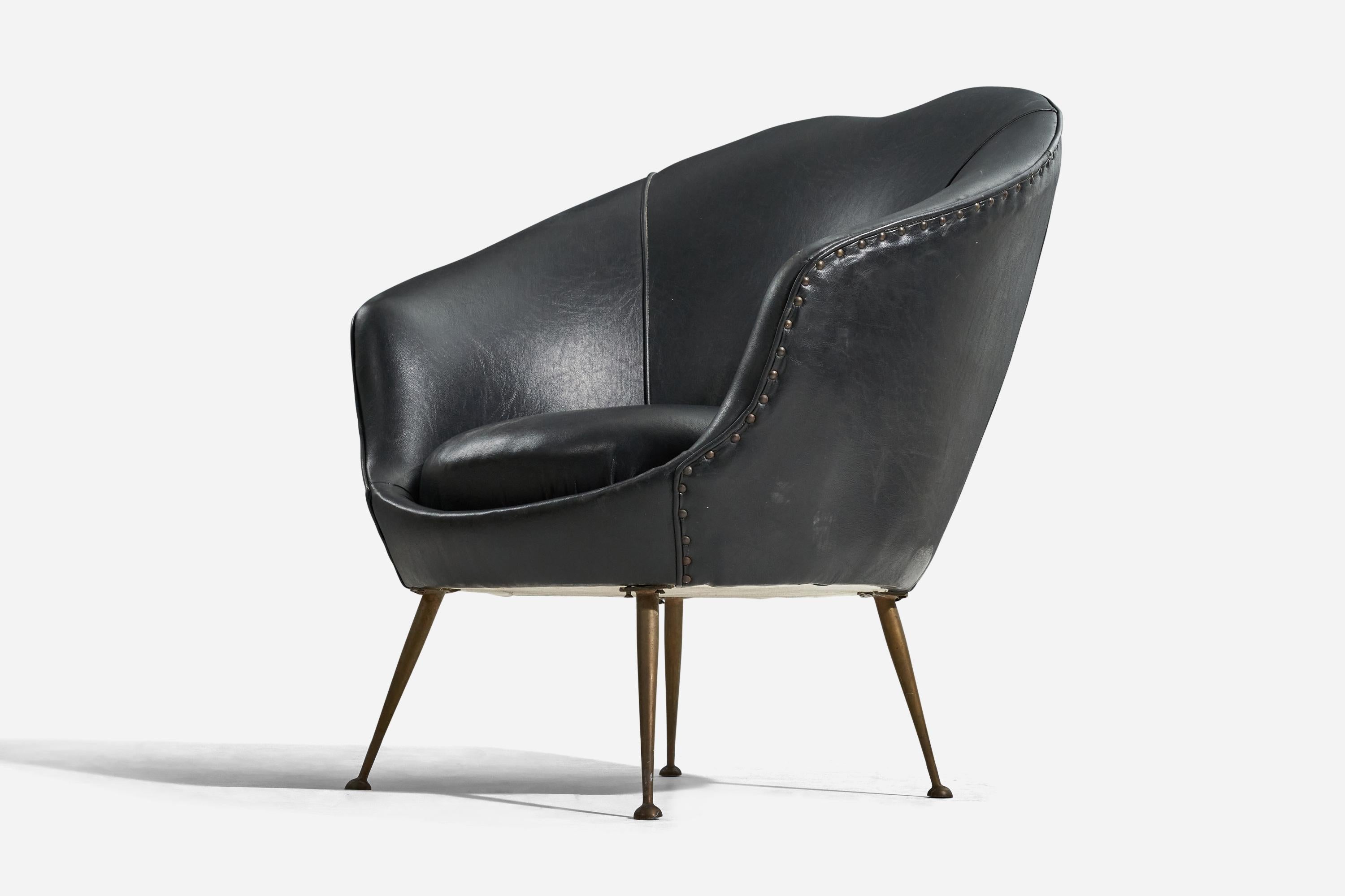 Mid-20th Century Federico Munari, Lounge Chair, Vinyl, Brass, Italy, 1950s For Sale