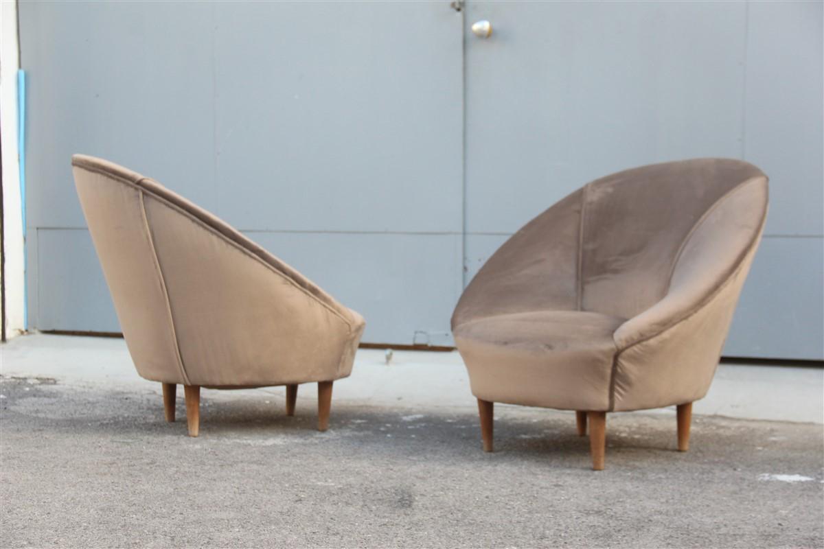 Federico Munari Midcentury Armchairs Bronze Velvet Curved Wooden Feet, 1950s In Good Condition For Sale In Palermo, Sicily